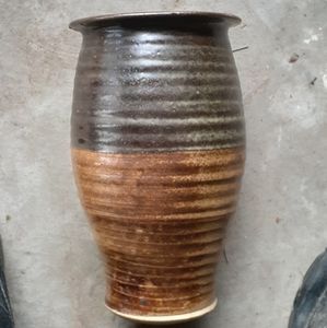 Pottery Vase artistian